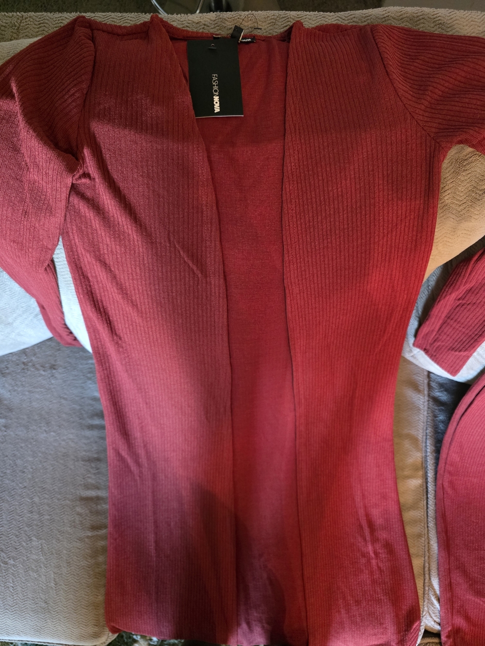 Ribbed Red Two-Piece Set - Picture 5 of 8